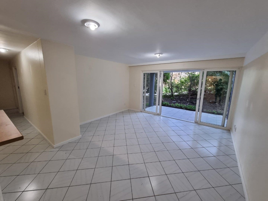 To Let 3 Bedroom Property for Rent in Vredehoek Western Cape